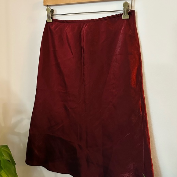 Vintage garage satin effect flare midi skirt - Picture 8 of 8